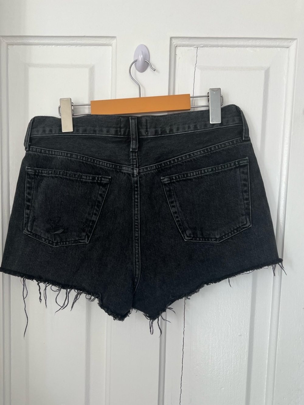 AGOLDE Parker Vintage Black Distressed Denim Shorts - Picture 5 of 6